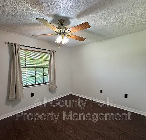 8601 Sunnydale Ln — Photo 16