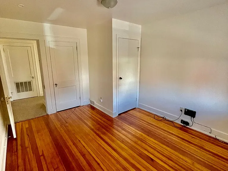 7132 Michigan Street — Photo 15