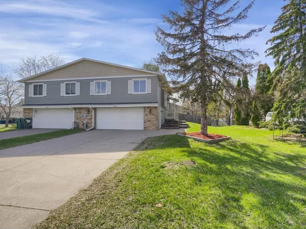 9458 Able St NE, Blaine, MN 55434