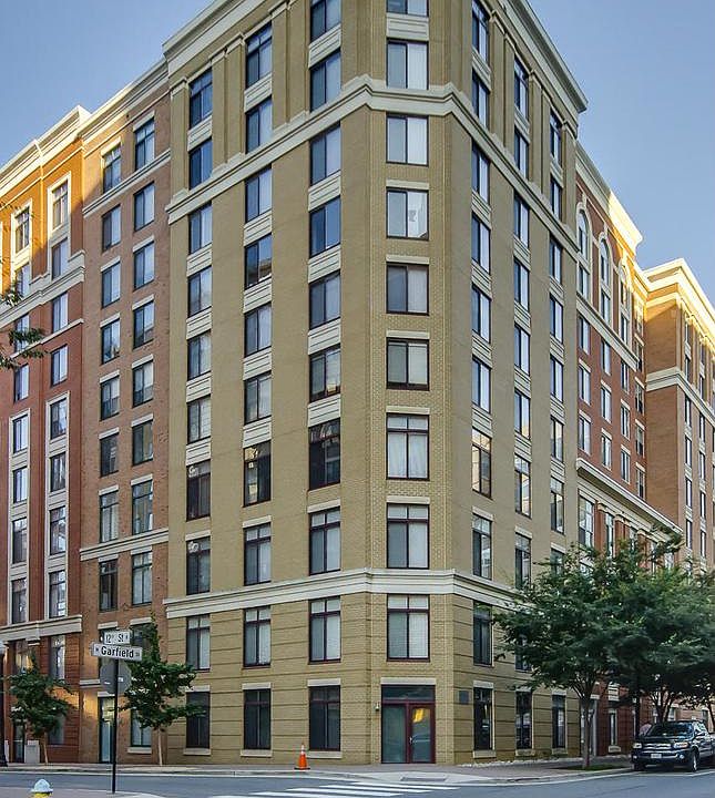 1st image of 1201 N Garfield St APT 407