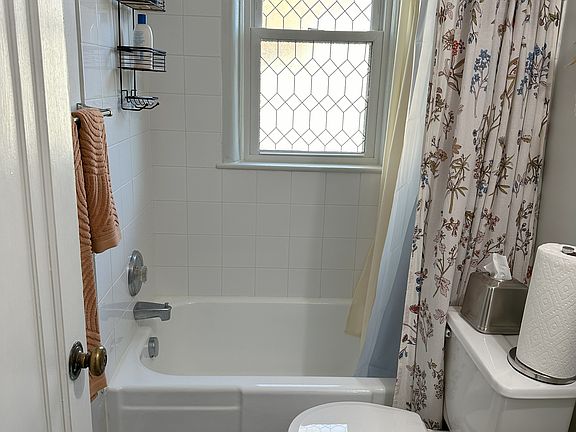 5th image of 1117 S 2nd Ave Unit 4