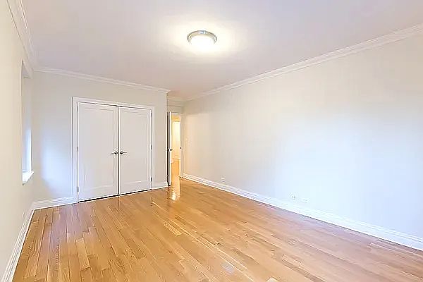 2nd image of 64 Greenwich Ave #5