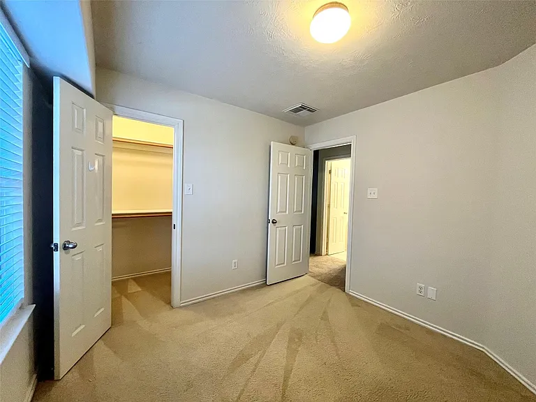 6111 Morningshire Ln — Photo 30