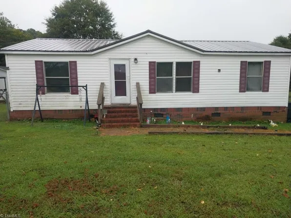 154 Turkey Foot Rd, Harmony, NC 28634