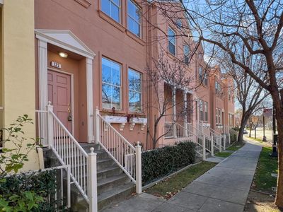 133 Pacchetti Way, Mountain View, CA, 94040