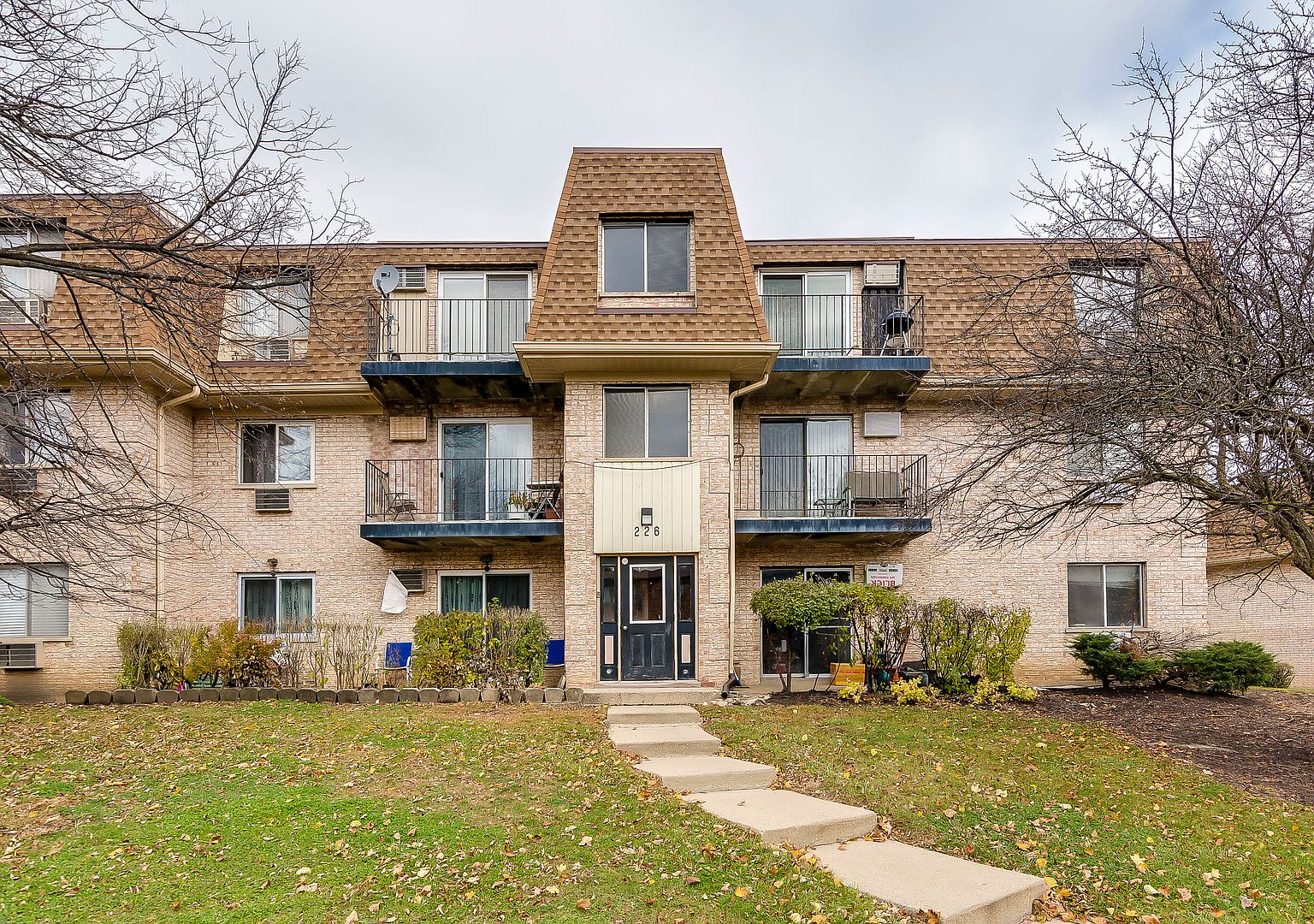 226 Shorewood Dr, Glendale Heights, IL 60139 Zillow