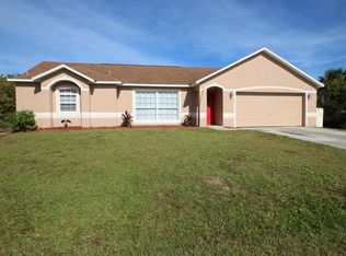 591 Hamy St SW, Palm Bay, FL 32908