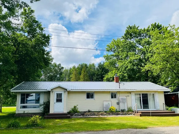 120 Kimel Dr, Cadillac, MI 49601