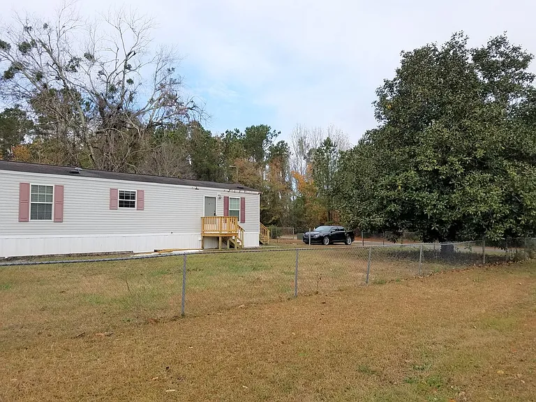 1 Duke Dr — Photo 22
