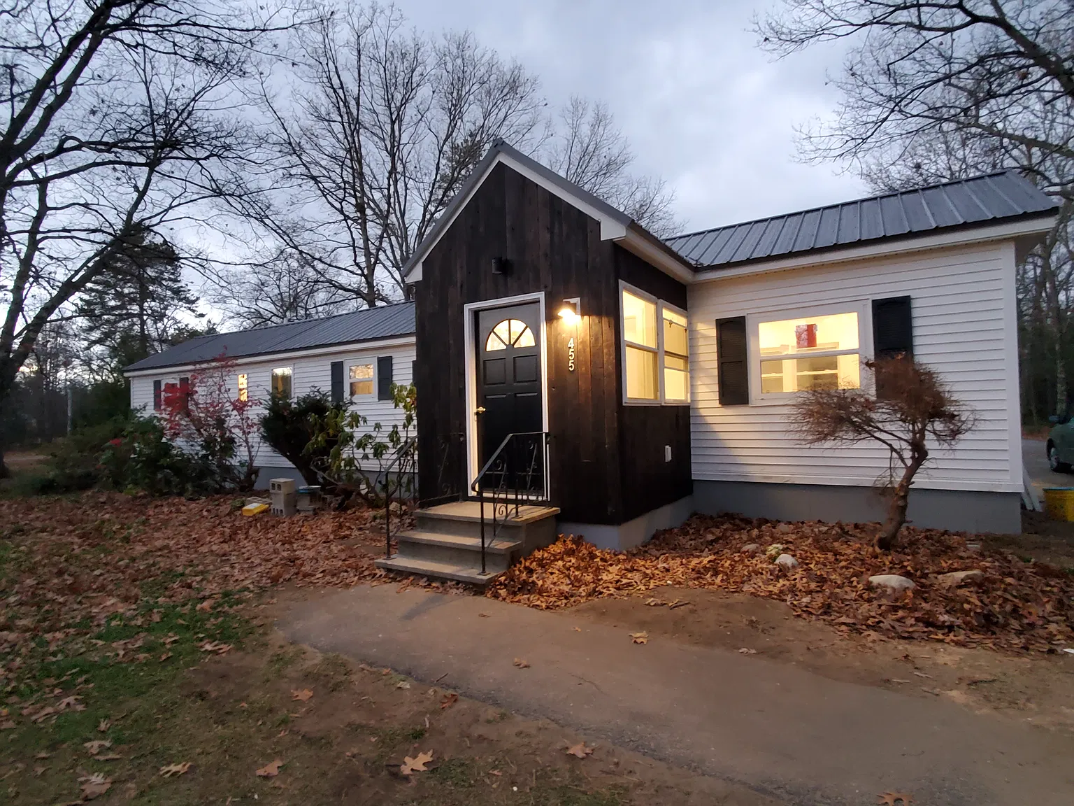 2 bed, 904 sqft, $1,800 — Photo 1