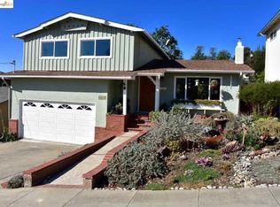18425 Ogilvie Dr, Castro Valley, CA