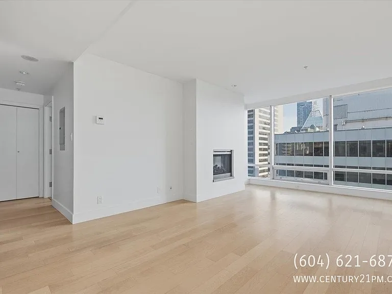 1111 Alberni St #2206 — Photo 4