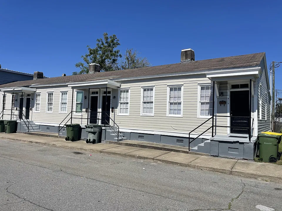 35th & Kline - 818
