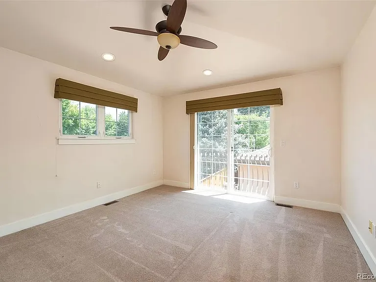 884 S Emerson St — Photo 16