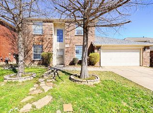 1317 Pepperidge Ln E, Fort Worth, TX 76131