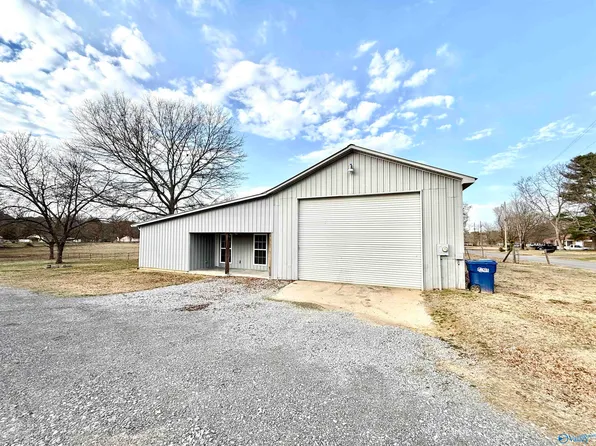 413 Floyd Dr, Boaz, AL 35957