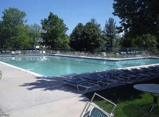 65 Jamestown Rd #65, Basking Ridge, NJ 07920