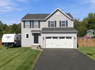 3777 Captains Way, North Tonawanda, NY 14120