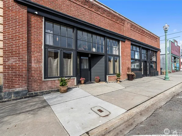 104 N Chelan Ave, Waterville, WA 98858