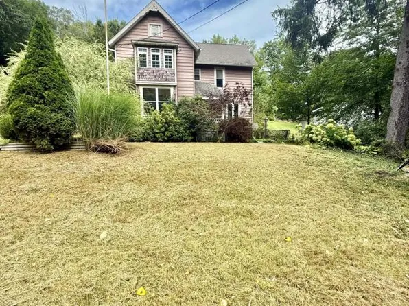 130 Follett Run Rd #1, Warren, PA 16365