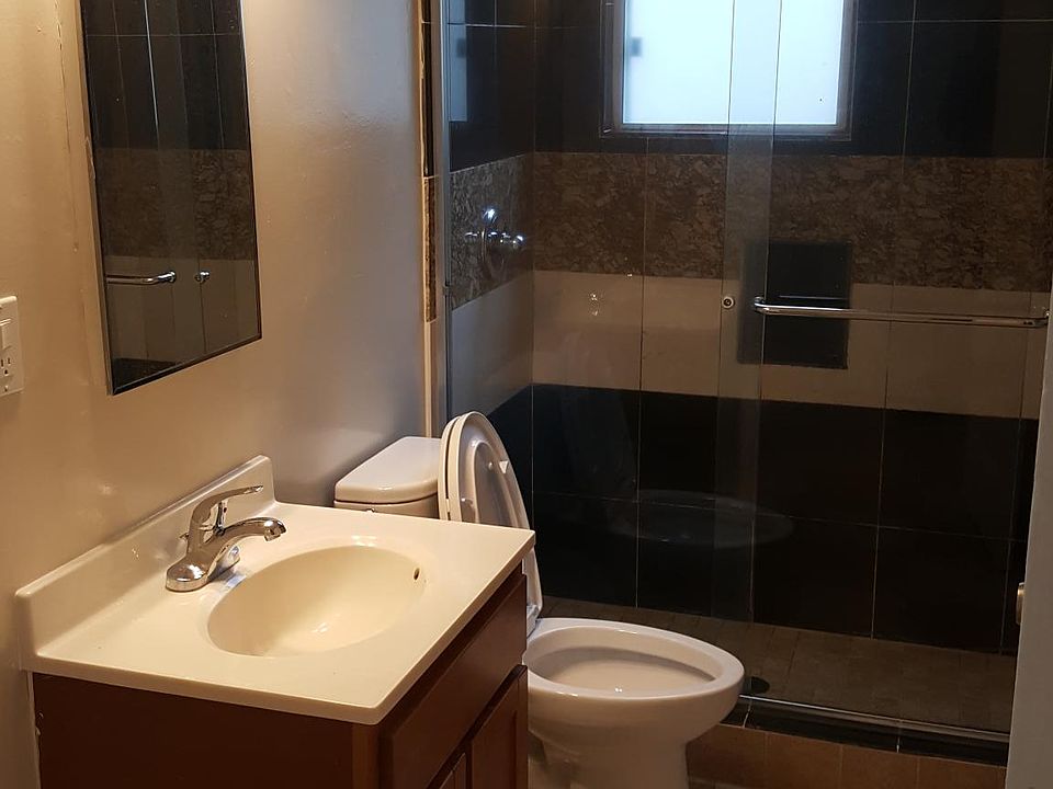 2nd image of 2244 Encinal Ave APT 6
