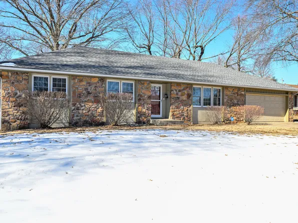 3333 S Winton Place, Springfield, MO 65804