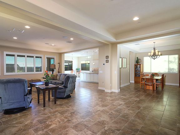 5th image of 887 W Corax Way