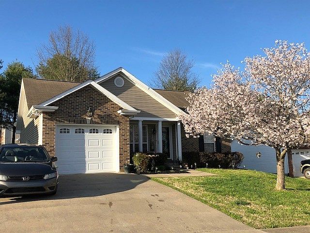 1st image of 1368 Harrington Dr