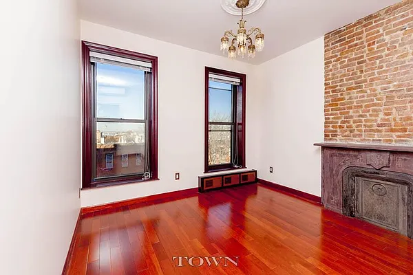 Rented by Town Residential | media 24