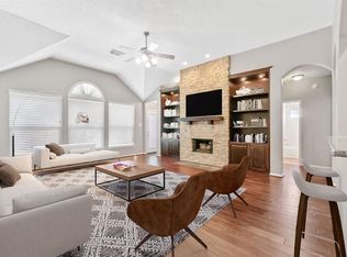 31222 Rainwood Park Ln, Spring, TX 77386