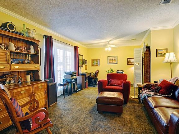5th image of 6532 Winifred Dr