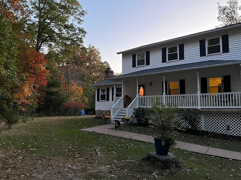 581 Running Bear Ct — Photo 2