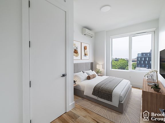 4th image of 2258 Fulton St Unit 9E