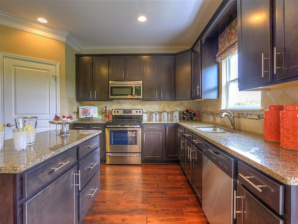 Former model home. Furniture & accessories not included.