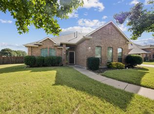 1001 Pheasant Ln, Forney, TX 75126