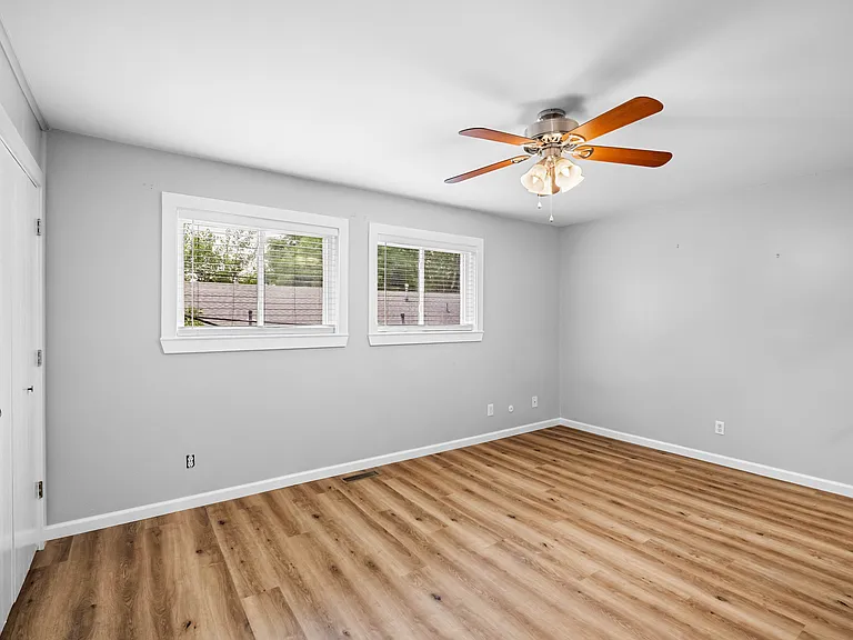 574 S Sang Ave #574 — Photo 15
