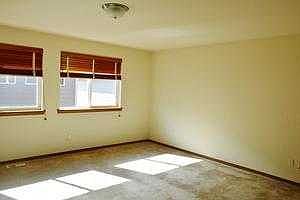 Master Bedroom (Small).jpg