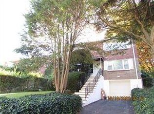 750 Palmer Rd, Yonkers, NY 10708