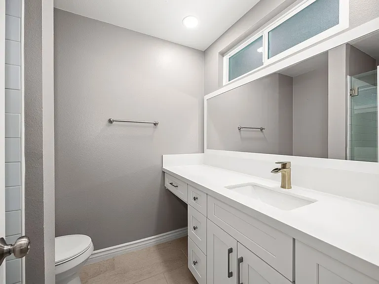 1641 Maywood Ave — Photo 22