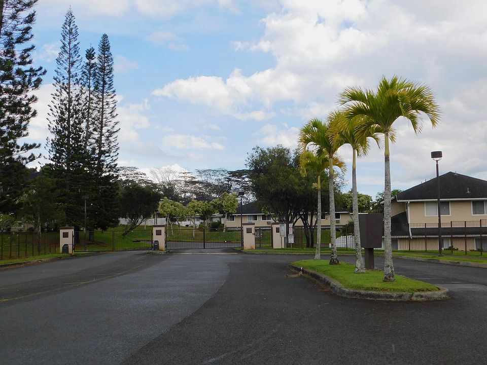 Gate controlled complex