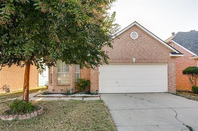 1st image of 6874 Amberdale Dr