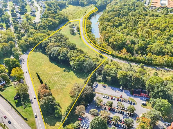 516 Conestoga Greenway, Lancaster, PA 17602