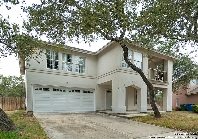 22047 Kenton Knl — Photo 3