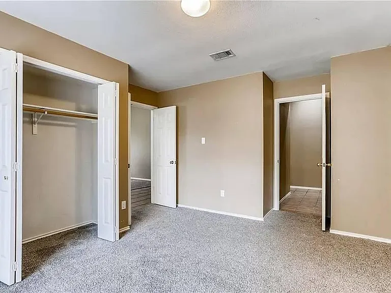 Bedroom 1/Office