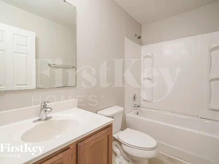 3638 Queens Cove Blvd — Photo 16