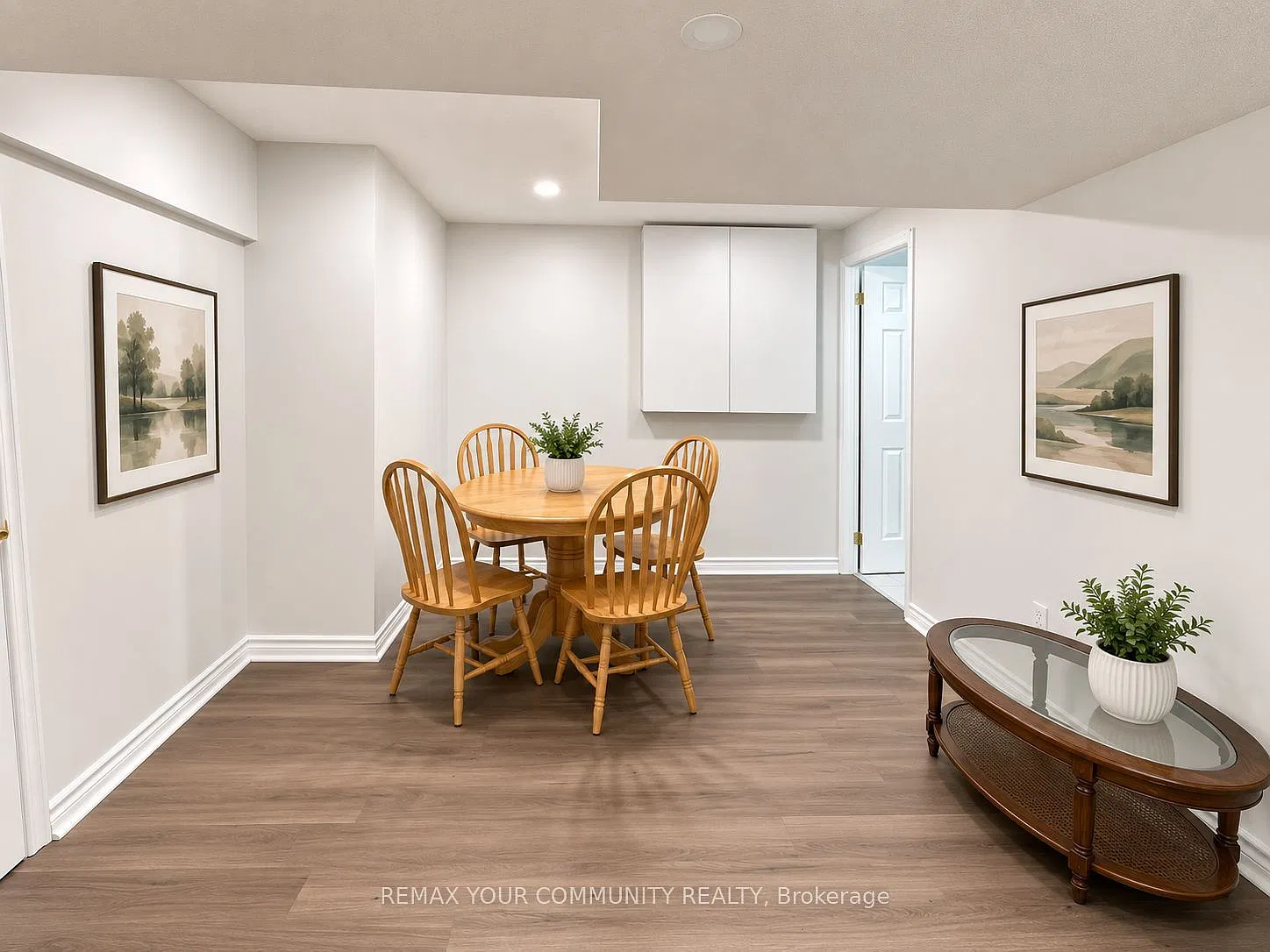 2 bed, $1,900 — Photo 2