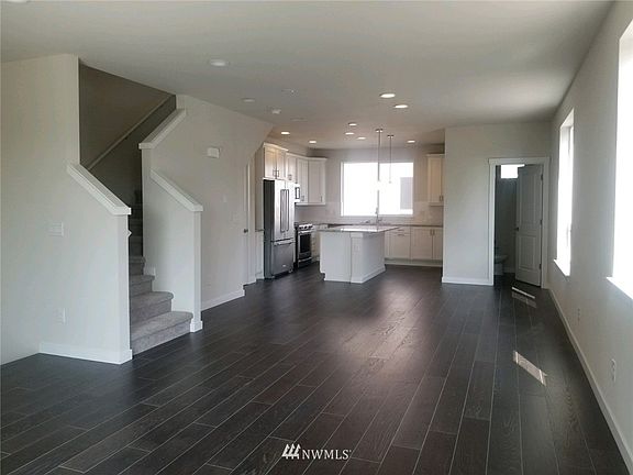 3rd image of 14528 36th (Lot 77) Avenue NE