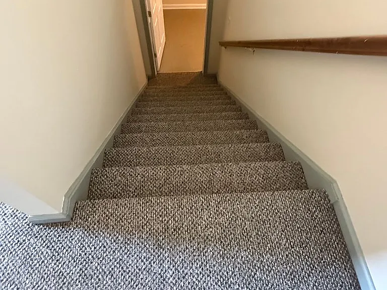 105 Taylors Ct — Photo 13