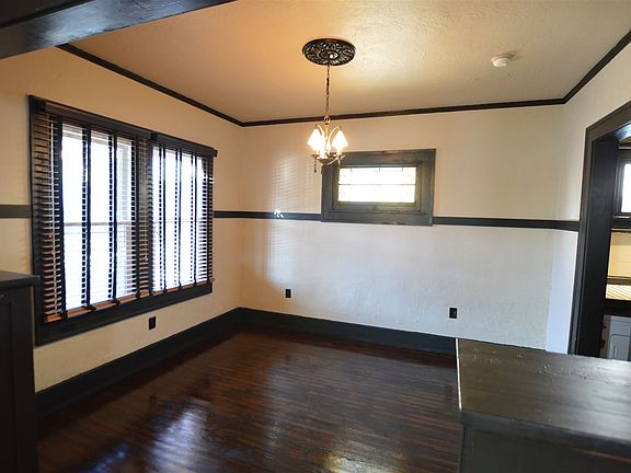 4th image of 537 N Belmont Ave