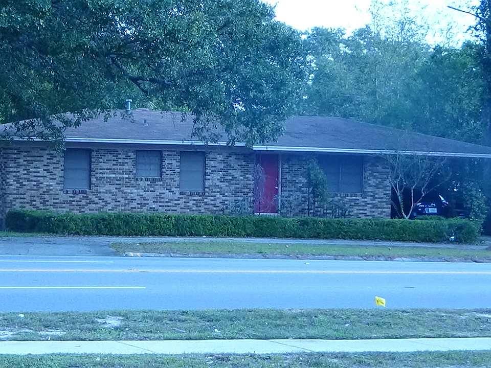 1st image of 4752 N 9th Ave
